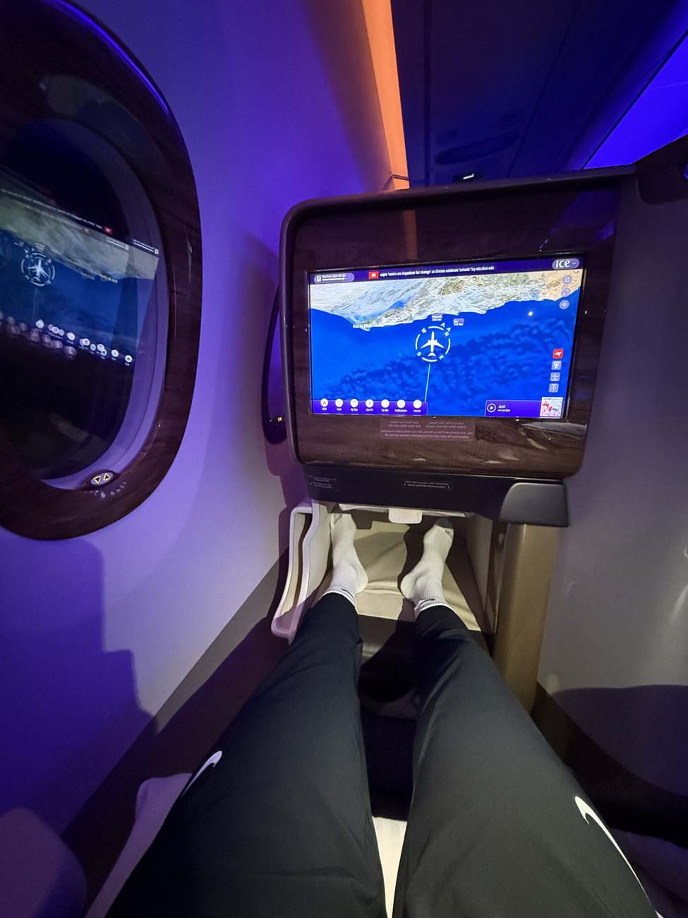 Flying lie-flat in Business Class booked with Qantas Points